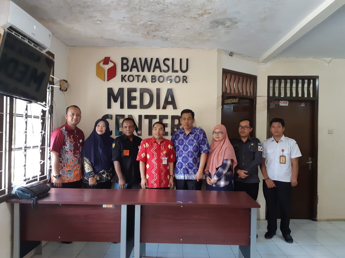 Rapat Persiapan Satuan Kerja Bawaslu Kabupaten/ Kota