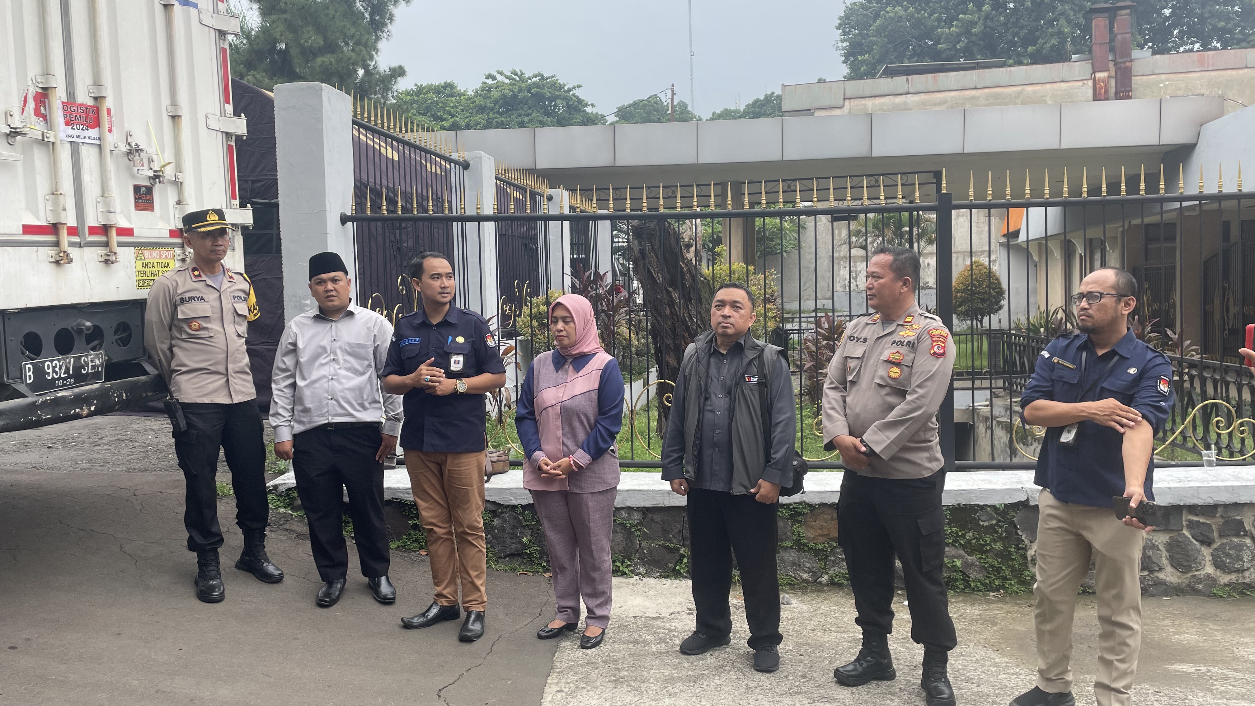 Bawaslu Kota Bogor Melakukan Pengawasan Melekat Logistik Suara DPD Provinsi Jawa Barat Dapil Kota Bogor