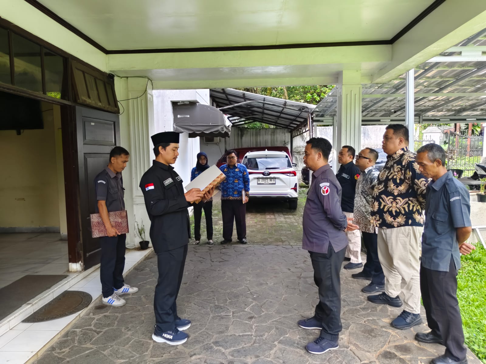 Ketua Bawaslu Kota Bogor, Herdiyatna Pimpin Apel Peringatan Hari Kebangkitan Nasional