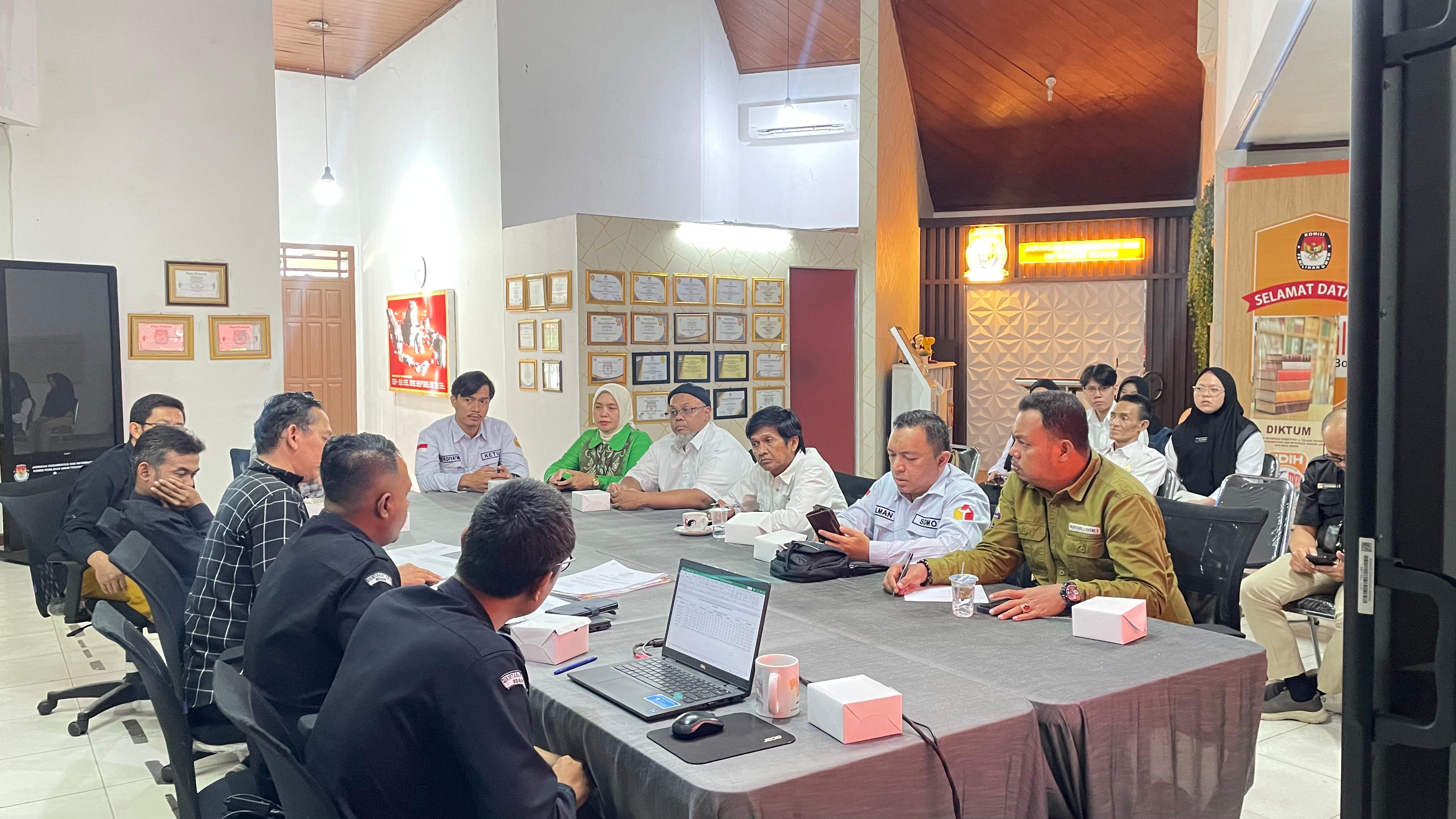 Awasi Pemutakhiran Data Pemilih Berkelanjutan Triwulan II Tahun 2025, Ketua dan Anggota Bawaslu Kota Bogor Pastikan Validasi Data Pemilih