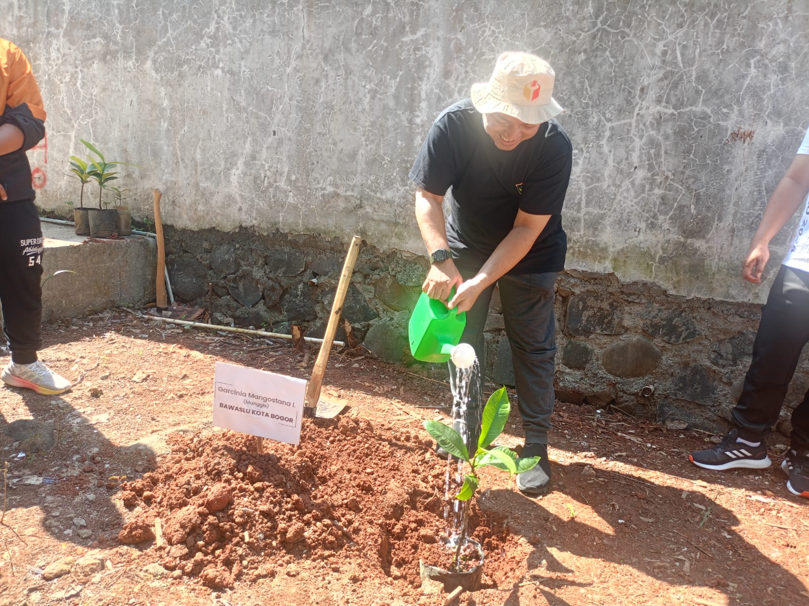 Anggota Bawaslu Kota Bogor Salman Alfarisi Hadiri Launching Gerakan Jumat Sehati dan Jumpa Berlian