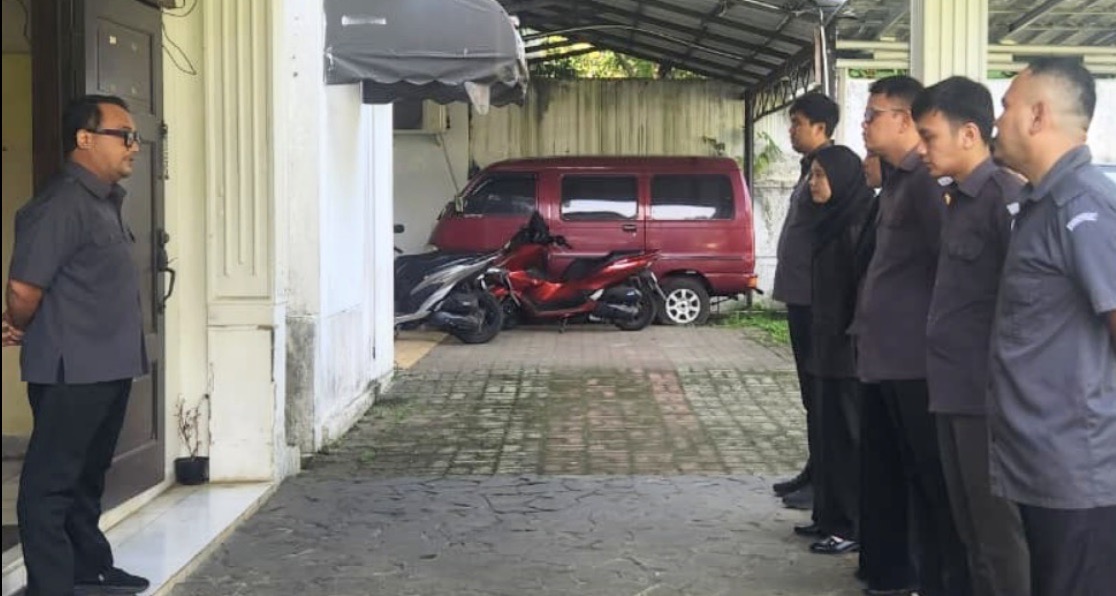 Firman Wijaya Tegaskan Untuk Senantiasa Menunjukkan Soliditas Dalam Bekerja