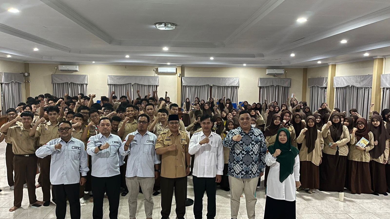 Bawaslu Kota Bogor Gelar “Bawaslu Mengajar” di MAN 2 Kota Bogor, Tekankan Peran Pemilih Pemula dalam Pengawasan Pemilu