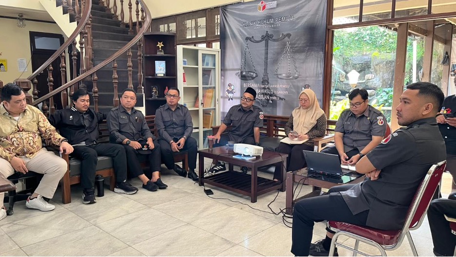 Bawaslu Kota Bogor Gelar Rapat Internal Bahas Tindak Lanjut Konsolidasi Demokrasi