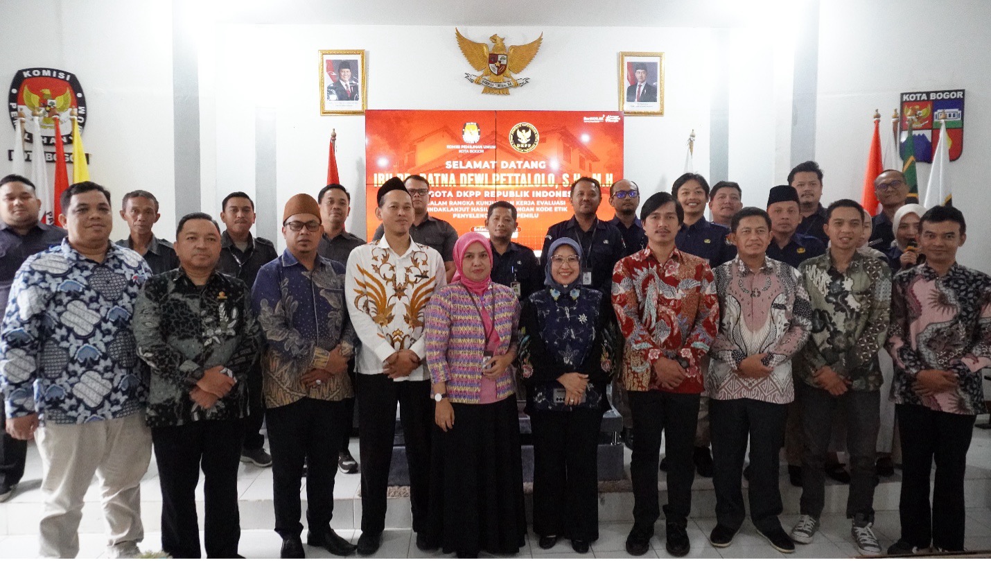 Herdiyatna Sampaikan Kinerja Bawaslu Kota Bogor Pada Masa Non Tahapan Kepada Anggota DKPP