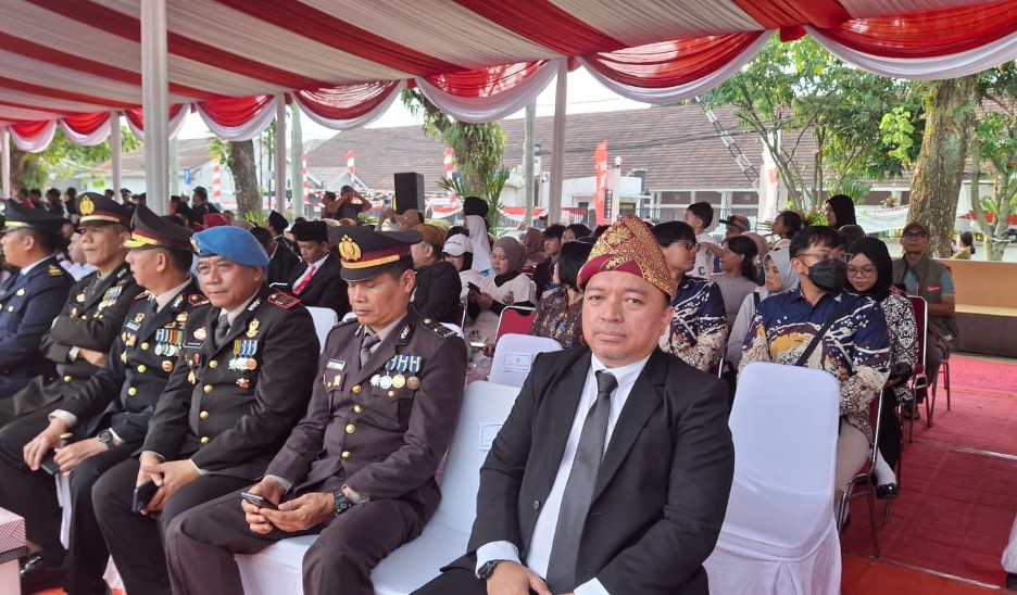 Gelar Senja di Sempur, Bawaslu Kota Bogor Hadiri Penurunan Bendera