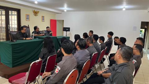 Tingkatkan Kerja Sama Tim Bawaslu Kota Bogor Gelar Rapat Internal