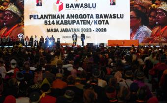 Pelantikan Anggota Bawaslu Kab/Kota