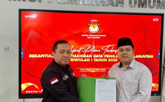 Anggota Bawaslu Kota Bogor, Salman Alfarisi Berikan Saran dan Masukan Kepada KPU Kota Bogor