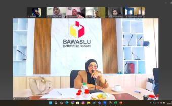 Bawaslu Kota Bogor Ikuti Rapat Koordinasi Pengawasan Pemutakhiran Daftar Pemilih Berkelanjutan Bawaslu Kab/Kota Se Jawa Barat Tahun 2025 Secara Daring yang Diselenggarakan Oleh Bawaslu Provinsi Jawa Barat