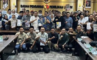 Bawaslu Kota Bogor Serahkan Laporan Penguatan Kelembagaan