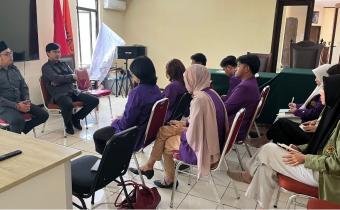 Pimpinan Bawaslu Kota Bogor Ajak Peserta Magang Untuk Berdiskusi Tentang Kepemiluan