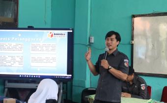 Bawaslu Kota Bogor Kunjungi SMK Ranti Mula Untuk Laksanakan Program Bawaslu Goes To School
